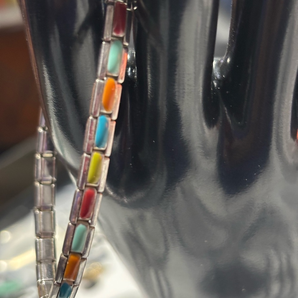 Retro Native Style Multi Color Tile Beads on Silver Tone Metal Stretch Bracelet - Picture 4 of 4
